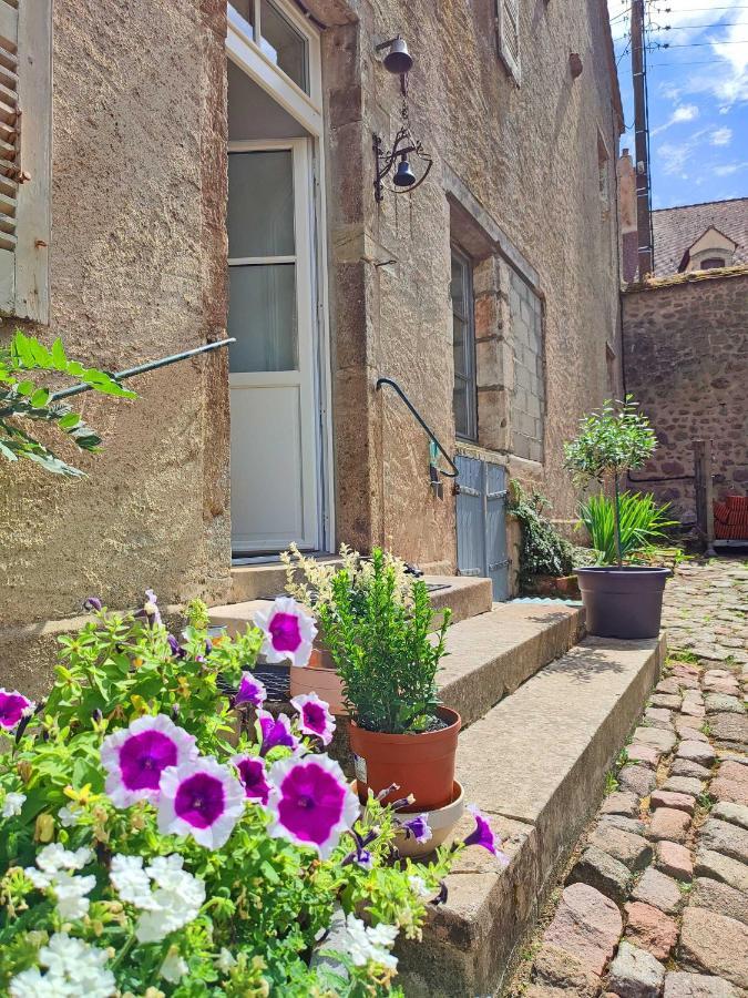 Studio - Pied A Terre Saulieu Buitenkant foto