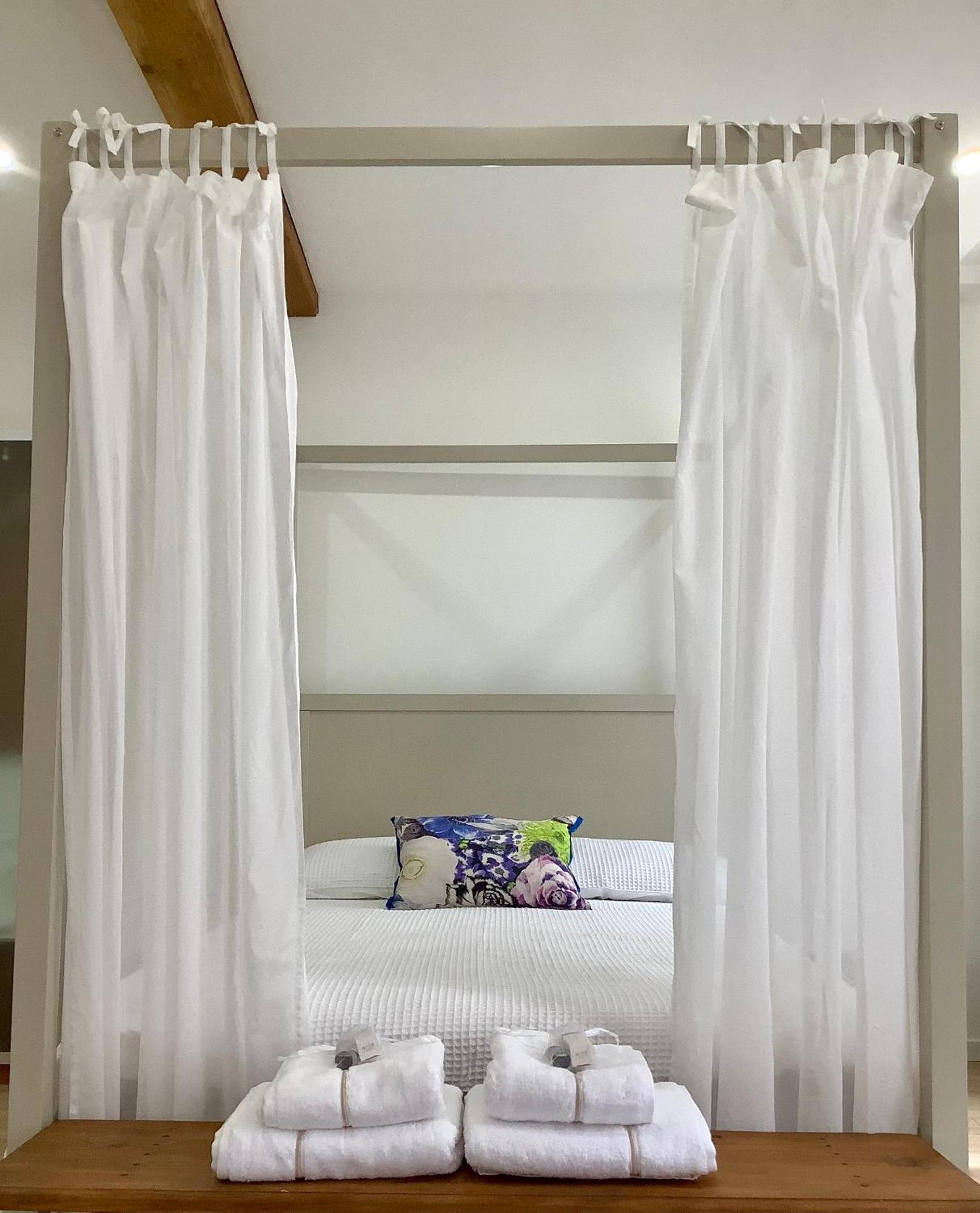 Studio - Pied A Terre Saulieu Buitenkant foto